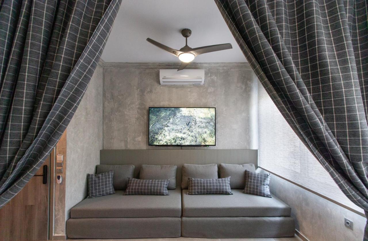 Lepanto Luxury Apartments Gf Nafpaktos Esterno foto